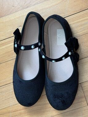 Girls Black Pearl-Accent Velvet Mary Jane Flats - Size US3-3.5/EURO35